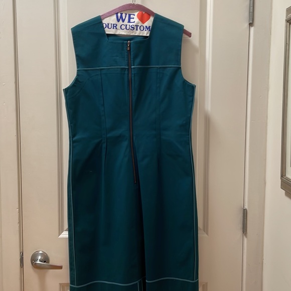 St. John Dress - Picture 3 of 6